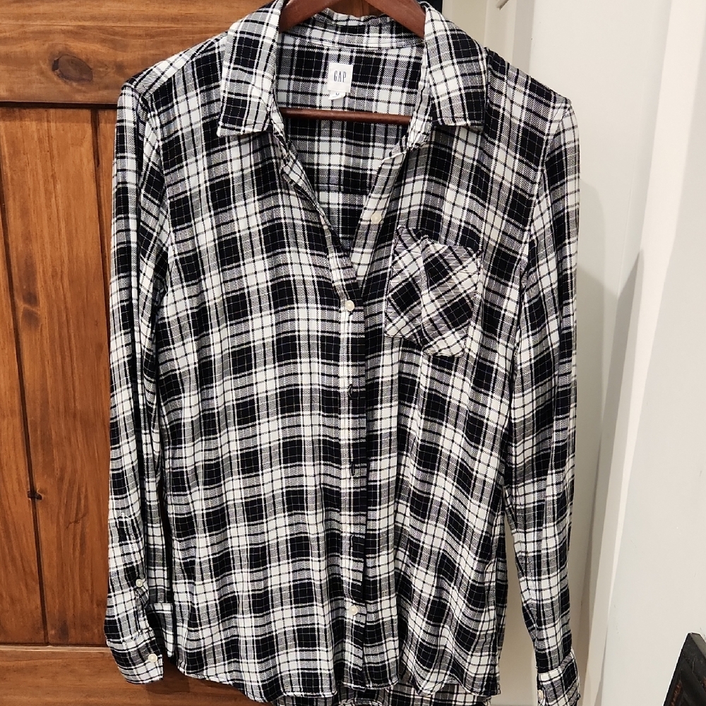 GAP Black & White Plaid Shirt